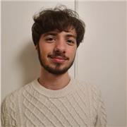 Prof de maths ou d'anglais, à Rennes. Je peux donner des cours en ligne ou présentiel. Je suis étudiant en informatique.